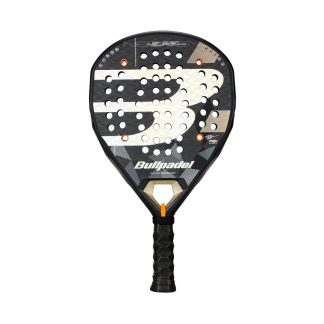 foto frontale della racchetta Padel Bullpadel Neuron 02 2026